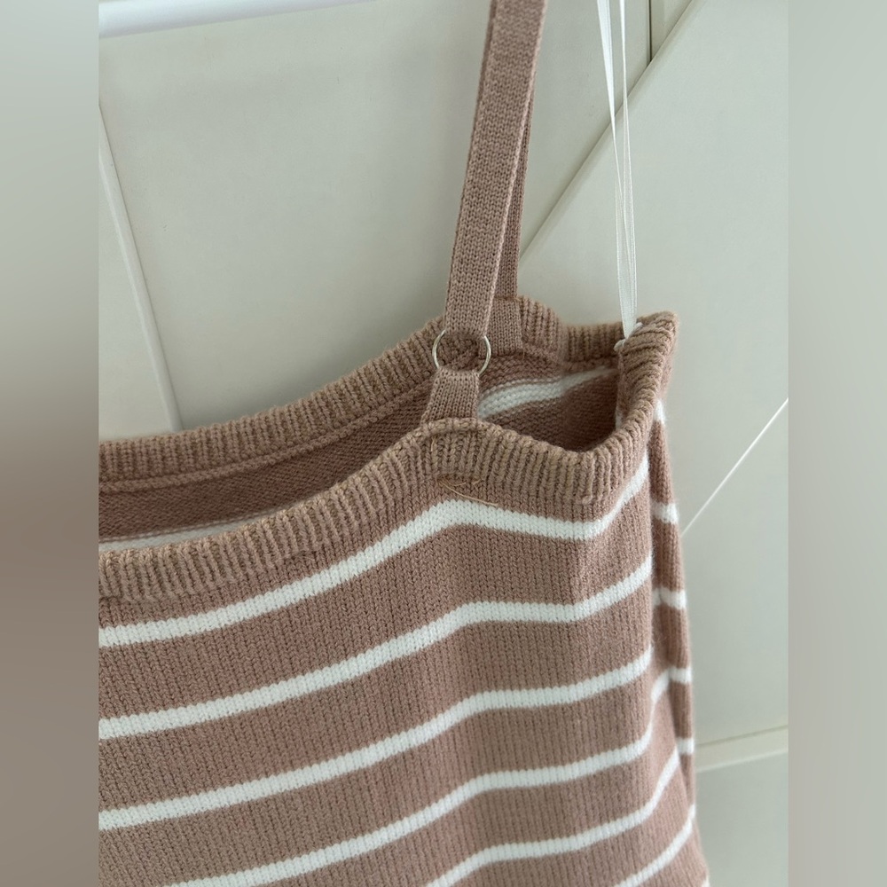Striped Beige and White Maxi Dress - Picture 6 of 8